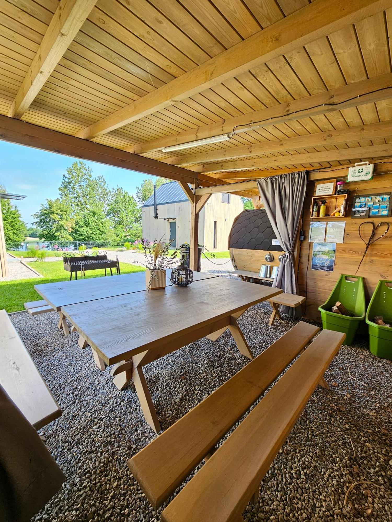 Hytte Na Wyspie -,,Roztoczanskie Morze" Kulikow Exterior photo