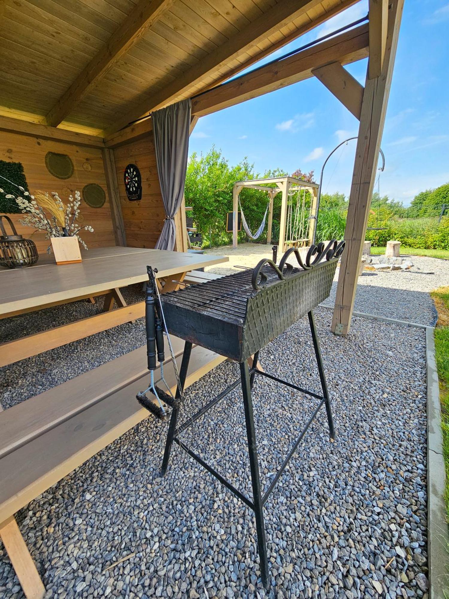 Hytte Na Wyspie -,,Roztoczanskie Morze" Kulikow Exterior photo